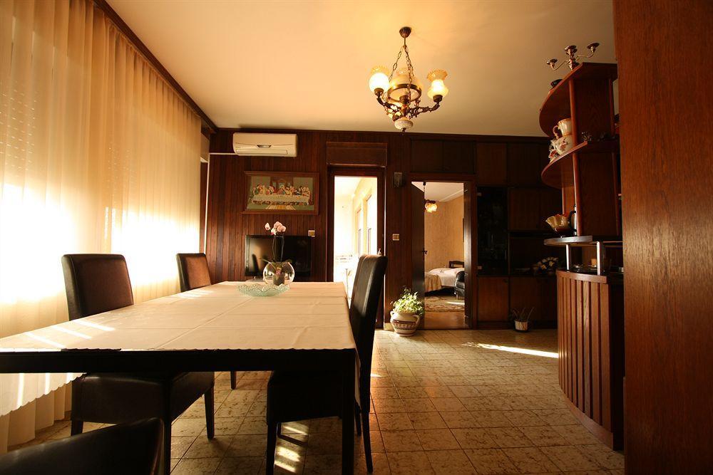 Apartmani Mare Сплит Екстериор снимка