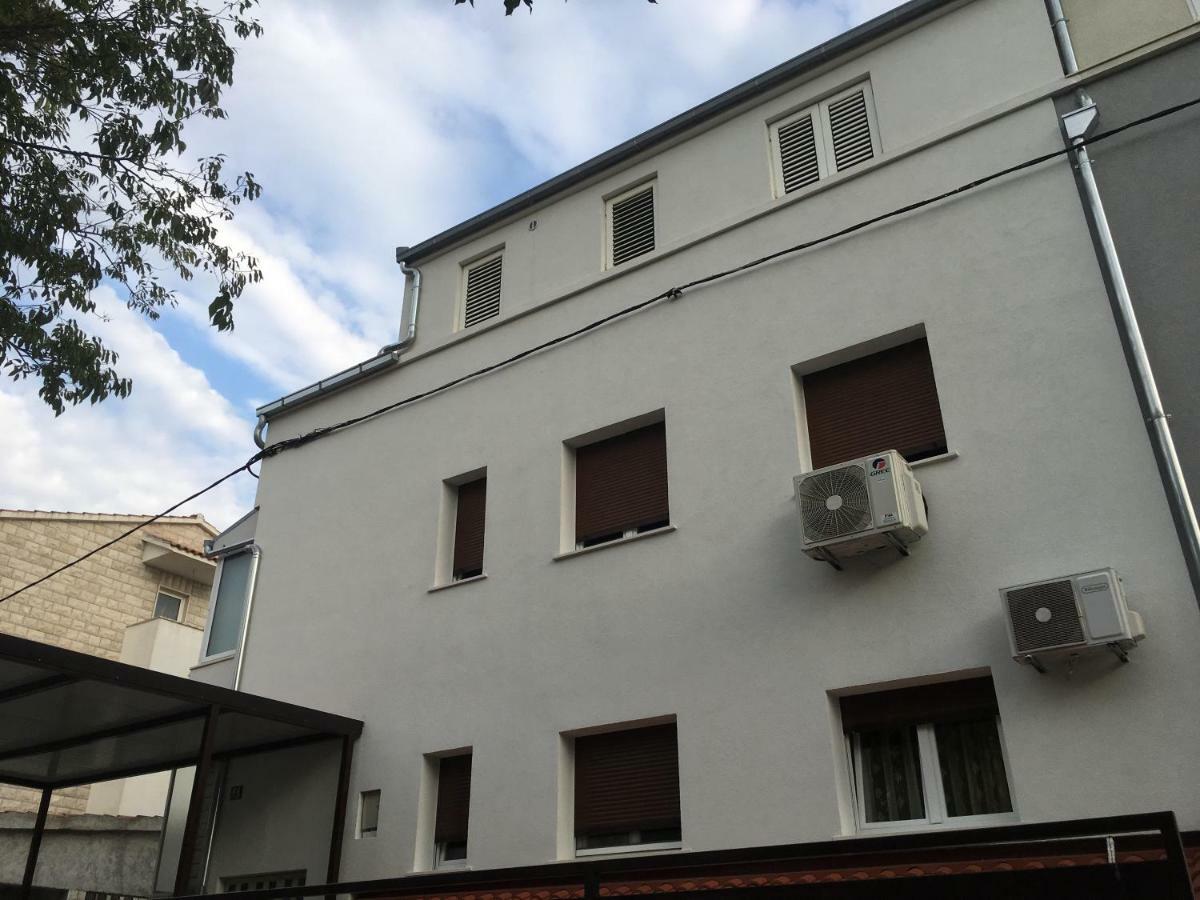 Apartmani Mare Сплит Екстериор снимка
